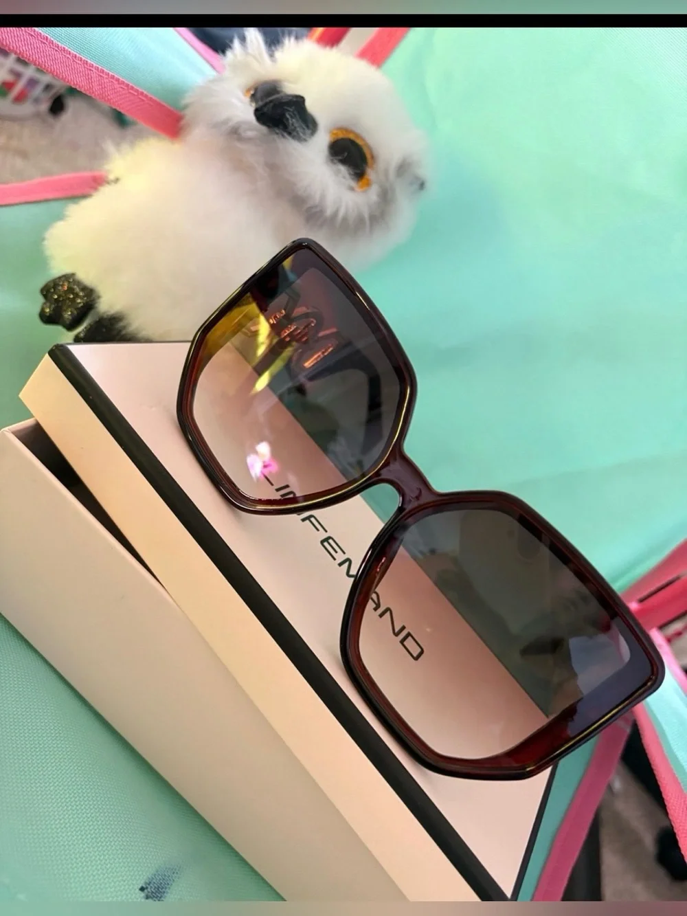 Vintage Oversized Square Sunglasses in Dark Brown with Gradient Lenses